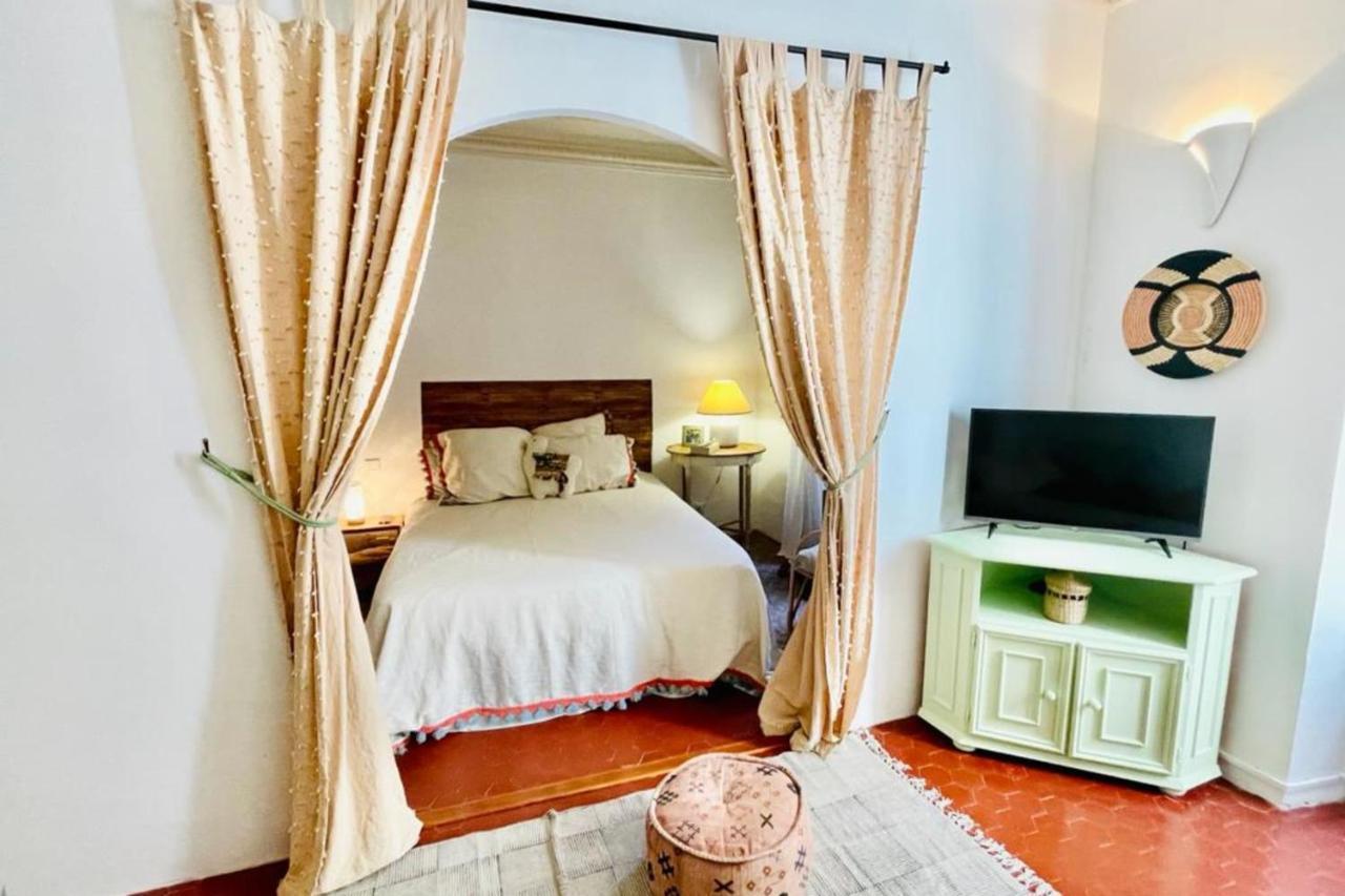 Bnb Renting Great Studio In The Heart Of Cannes Old City Neighbourhood ! Villa Ngoại thất bức ảnh